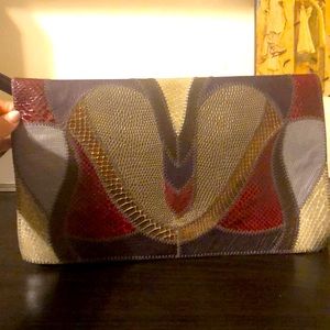 Vintage women’s clutch purse